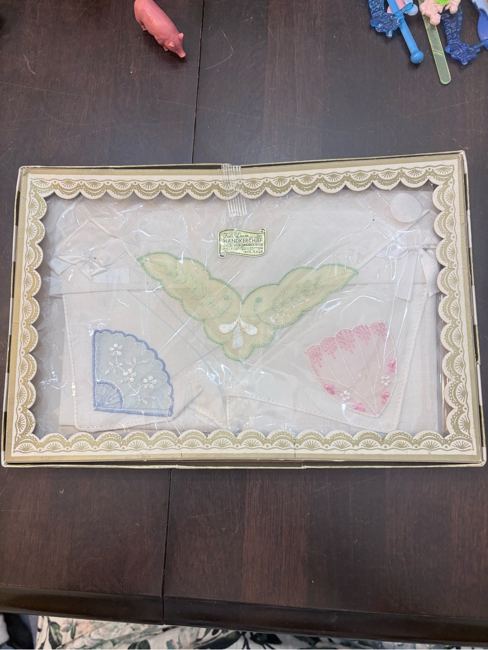 Embroidered Handkerchief Set with Pastel Green, Pink & Blue Accents